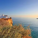 Апартаменты Sunny Haven *