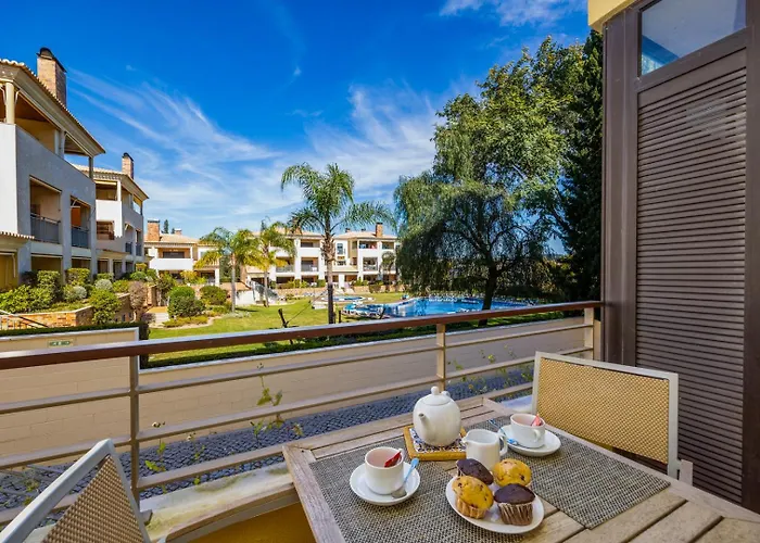 Sunny Haven Apartment *